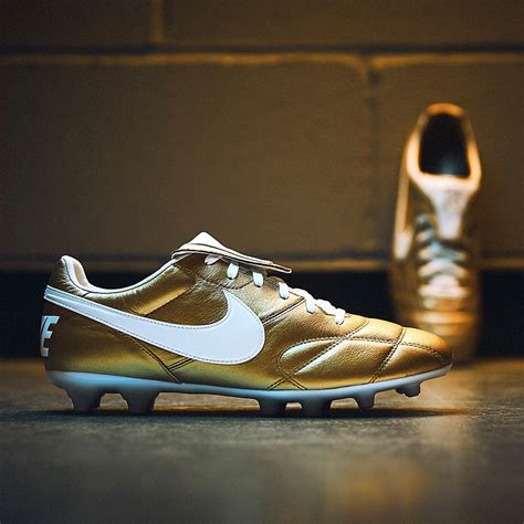 nike fussballschuhe weiß gold|nike fußballschuhe kinder.